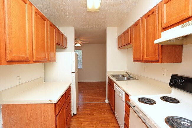 Wesley Club Apartments Decatur, GA Apartment Finder