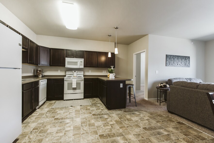 Diamond Bend Apartments Mandan, ND Apartment Finder