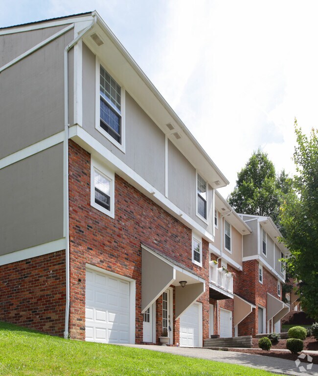 The Residences on Library Road Bethel Park, PA Apartment Finder