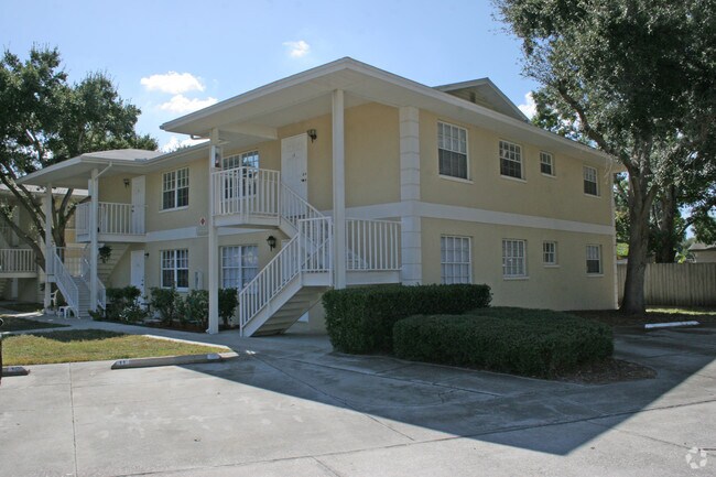 Pine Cove Villas Clearwater, FL Apartment Finder