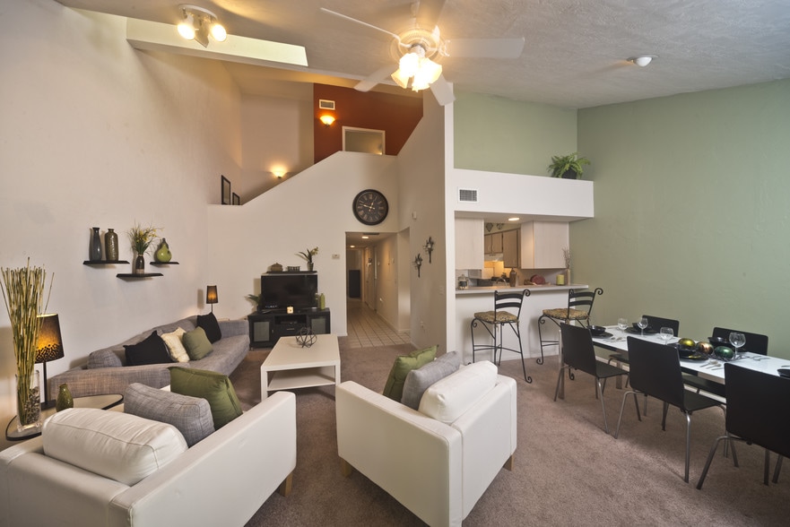 Cobblestone Gainesville, FL Apartment Finder