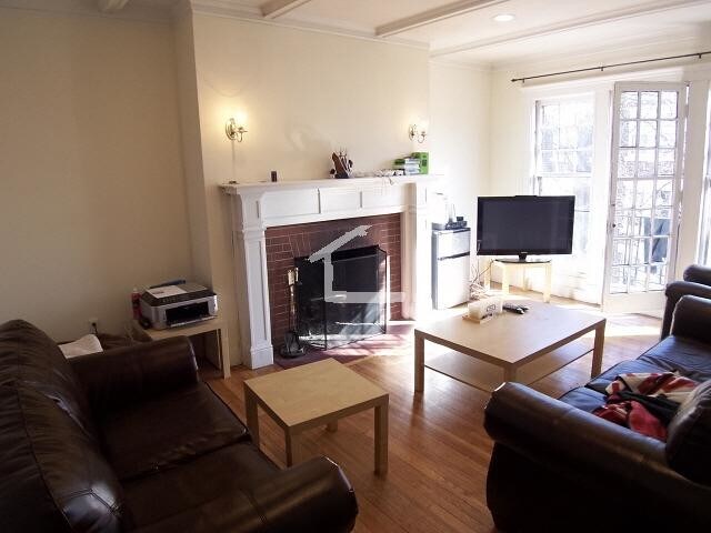Green Avenue Condo Room For Rent Green Avenue Condo Room For Rent