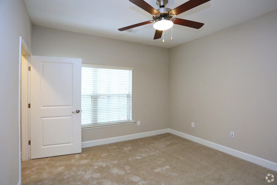 Greystone Summit Forsyth Cumming, GA Apartment Finder