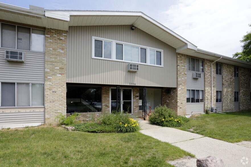 Seville Apartments Whitewater, WI Apartment Finder