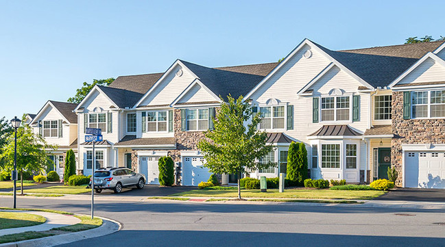 Horizons at the Village at Maidencreek - Blandon, PA | Apartment Finder