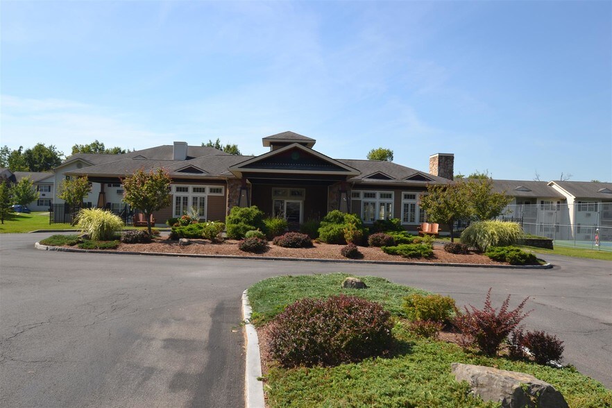 Suburban Park Apartments Manlius, NY Apartment Finder