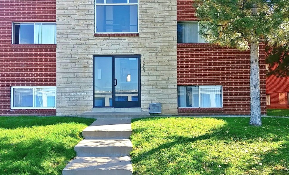 The Stapleton Apartments Aurora, CO Apartment Finder