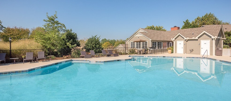 Brentwood Downs Nashville, TN Apartment Finder