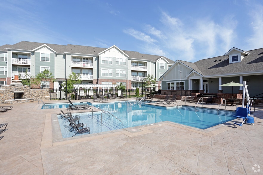 Aventine at Wilderness Hills Apartment Homes Lincoln, NE Apartment Finder