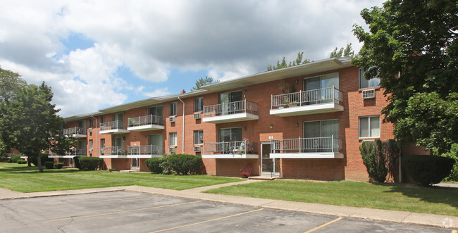 Locust Hill - Rochester, NY | Apartment Finder