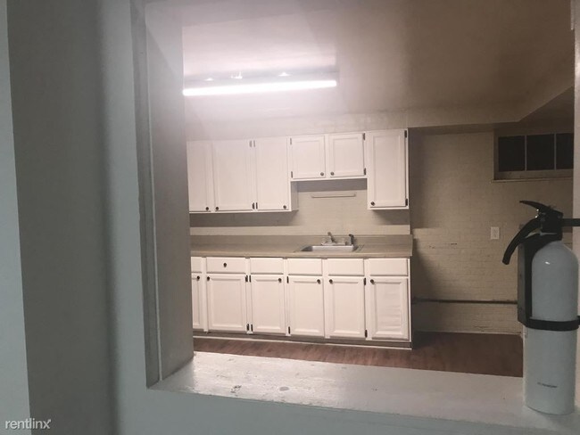 2 Br 1 Bath Apartment 2927 Edison Hwy Baltimore Md Building Photo 2 Br 1 Bath Apartment 2927 Edison Hwy