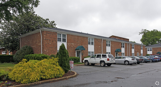 Enfield Gardens Apartments - Norfolk, VA | Apartment Finder