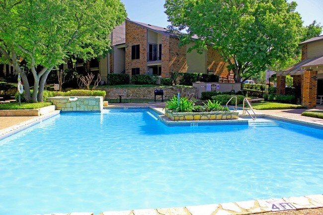 Walnut Creek Crossing Austin, TX Apartment Finder