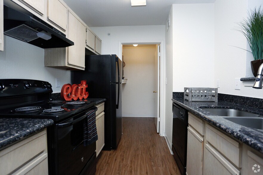 Medical Center San Antonio, TX Apartment Finder