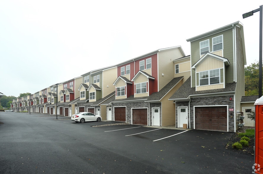 Park Place At Brook Edge Troy Ny Apartment Finder