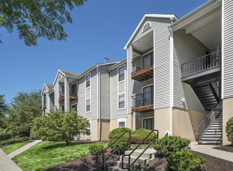 Boulder Pointe Apartments Middletown, NY Apartment Finder