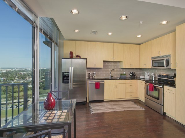 Hanover Hermann Park Houston, TX Apartment Finder