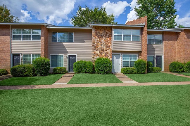 East Villa Apartments - Pearl, MS | Apartment Finder