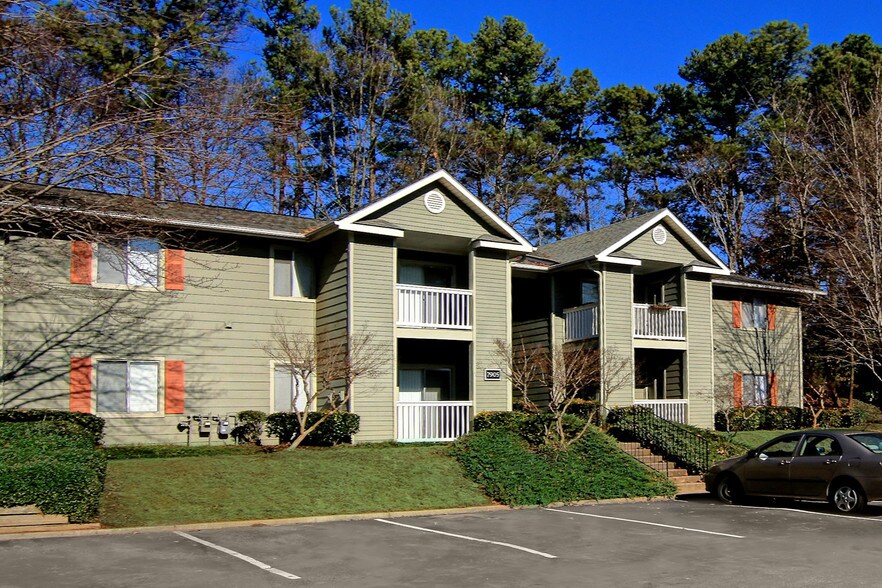 Dunwoody Pointe Sandy Springs, GA Apartment Finder