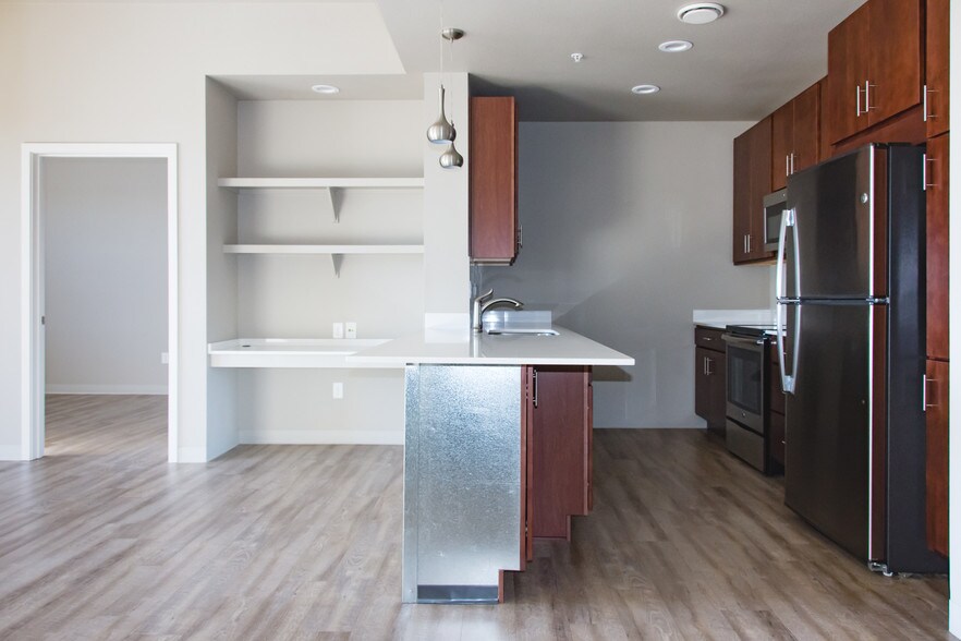 Blue Dot Place Colorado Springs Co Apartment Finder