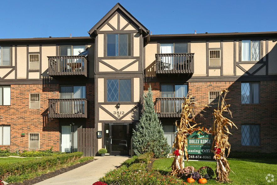 Holly Ridge Apartments - Holly, MI | Apartment Finder