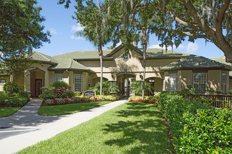 Versant Place - Brandon, FL | Apartment Finder