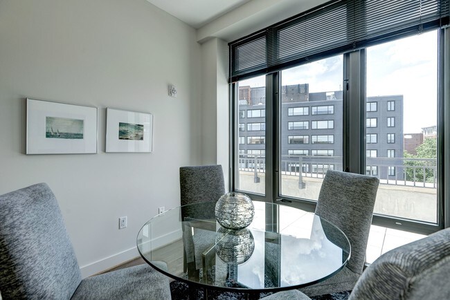 The Bentley Washington Dc Apartment Finder Building Photo The Bentley