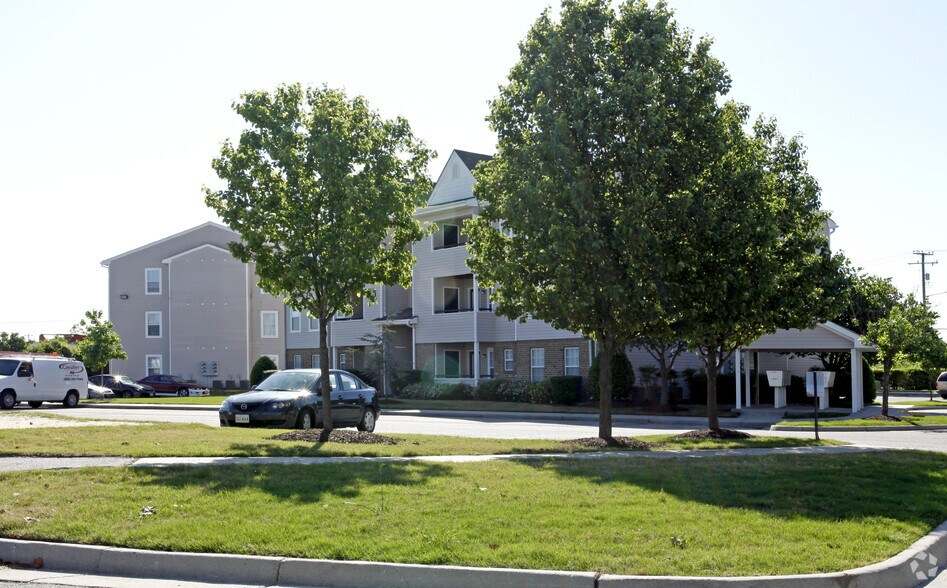 Tallwood Apartments Virginia Beach, VA Apartment Finder