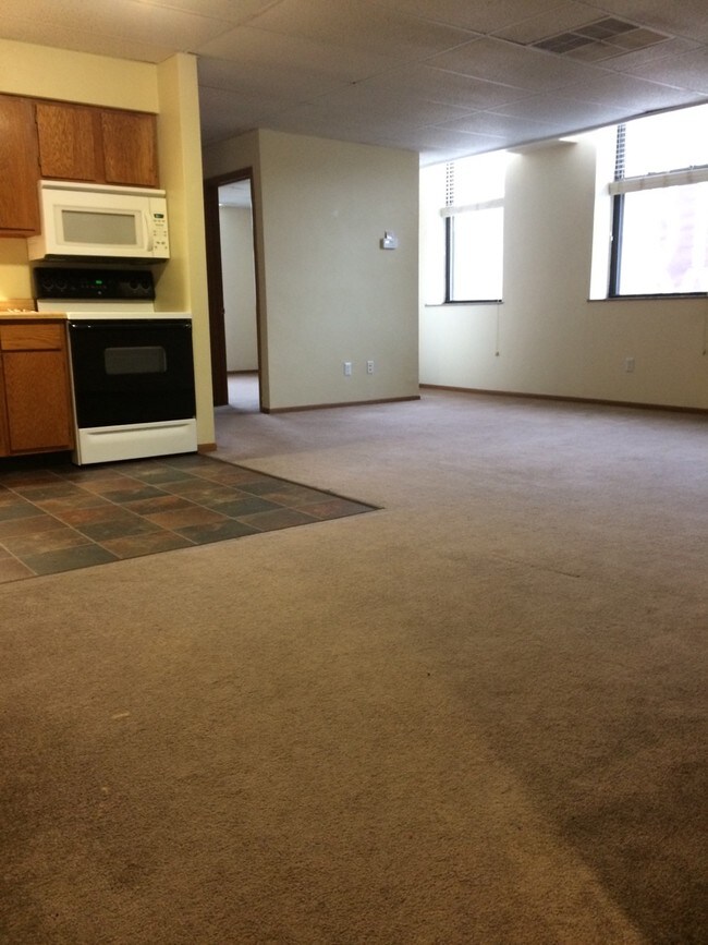 Live South Side Pittsburgh, PA Apartment Finder