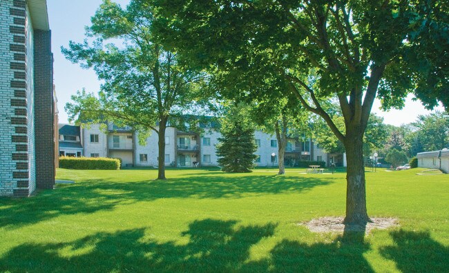 White Bear Royal Apartments White Bear Lake Mn White Bear Royal Apartments White Bear Lake Mn