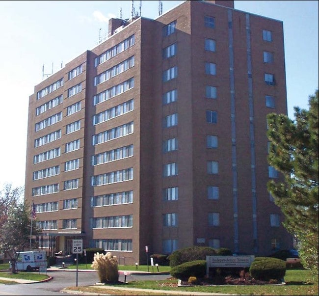 Independence Towers - Independence, MO | Apartment Finder