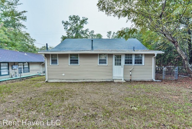2 Br 1 5 Bath House 1512 Sunnyside Dr Columbia Sc Apartment 2 Br 1 5 Bath House 1512 Sunnyside Dr