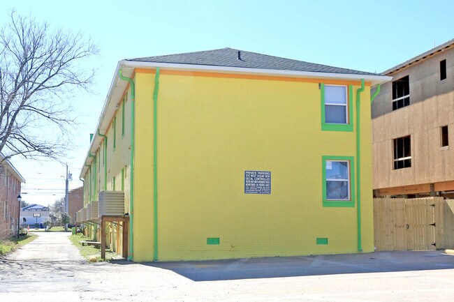 Beach House Norfolk Va Apartment Finder Building Photo Beach House