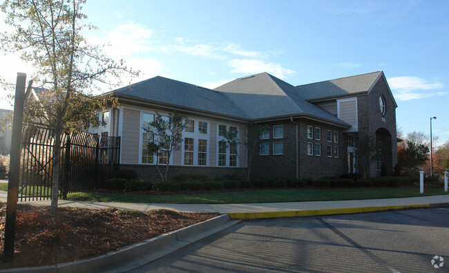 University Walk Apartments Charlotte