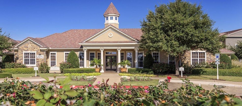 Colonial Grand at Round Rock Round Rock, TX Apartment