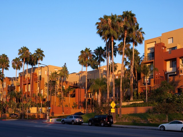 Avalon Woodland Hills Ca Apartment Finder