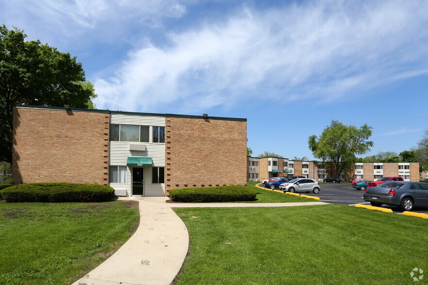 Harbor Lake Waukegan, IL Apartment Finder