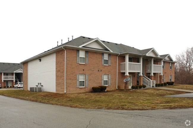 Charlestown Crossing Apartments New Albany, IN